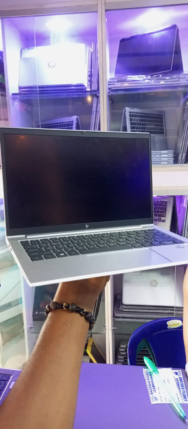 Hp elitebook 830 G7